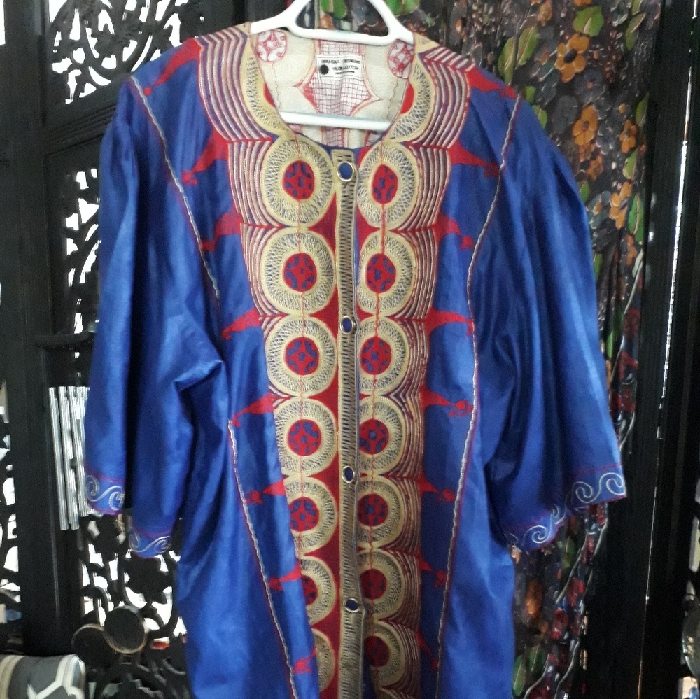 Genuine African Robe - Picture 2 of 3